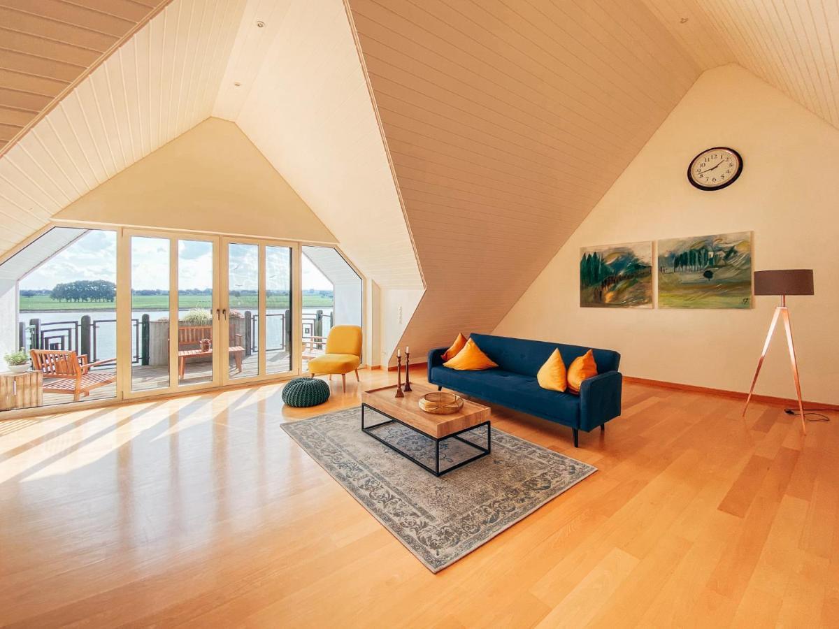 Rheinloft 3 - Grosse Giebelwohnung Mit Dachterrassen An Der Rheinpromenade Emmerich Bagian luar foto